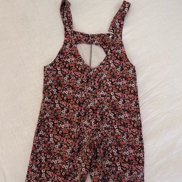 Zara Overalls - Picture 4 of 7